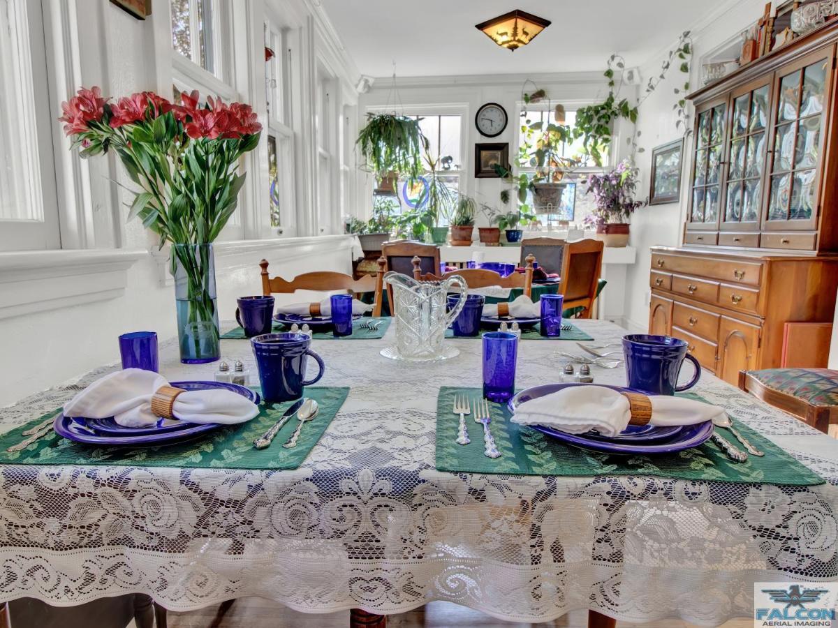 Robins Nest Bed&Breakfast Cody Exterior foto