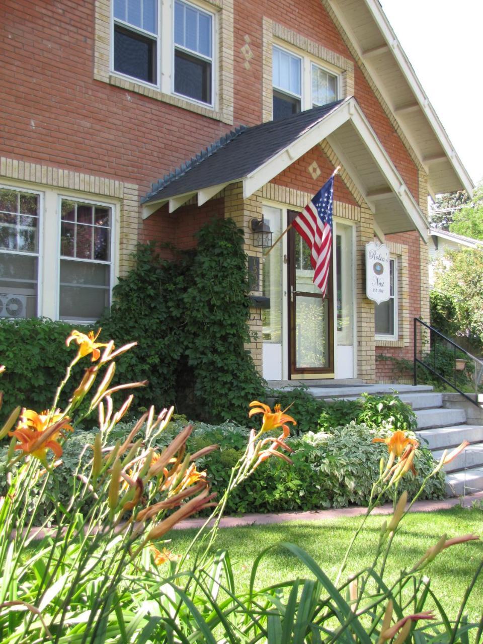 Robins Nest Bed&Breakfast Cody Exterior foto